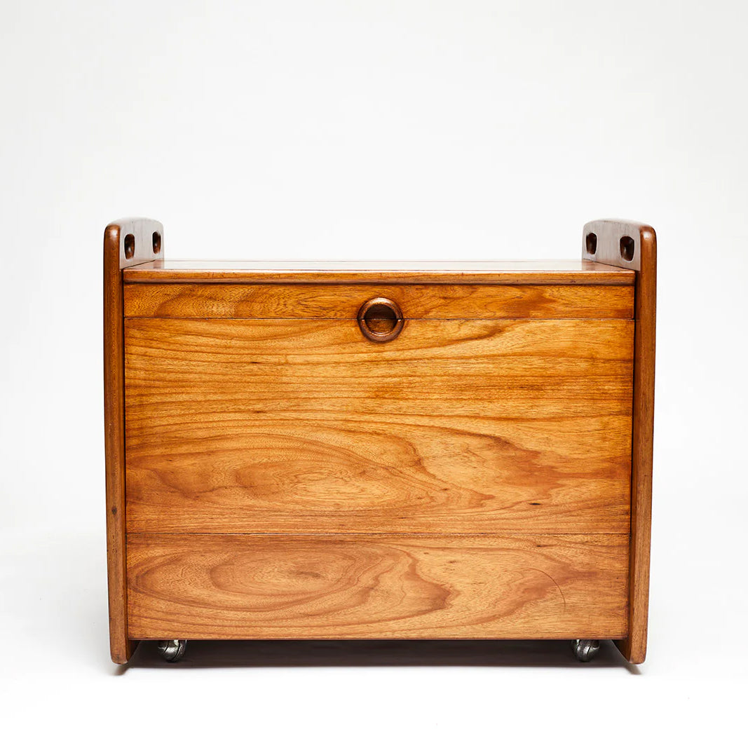 Bringing back the integrity of a piece during the  restoration process