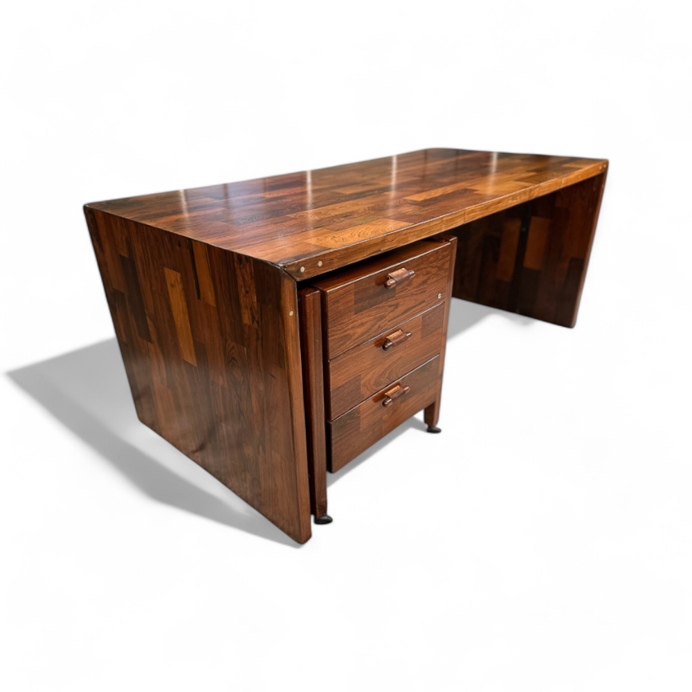 Desk in Rosewood with File Cabinet, Jorge Zalszupin, 1960s, Lot 404 - 579