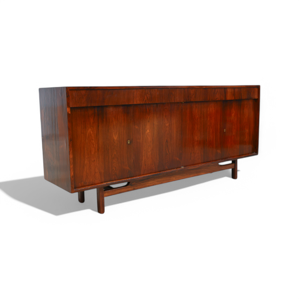 Credenza in Rosewood, Sergio Rodrigues, 1960s - Lot 414