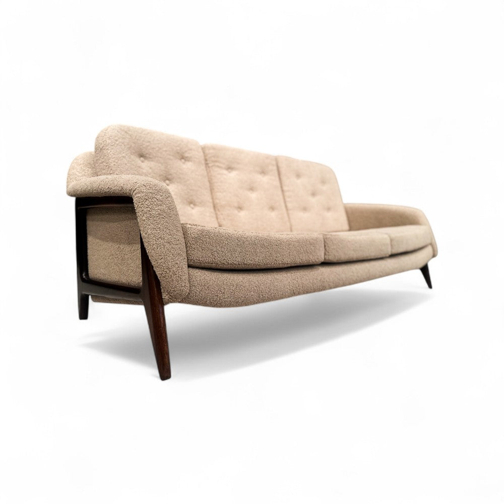 Sofa “Stella” in Rosewood & Boucle, Sergio Rodrigues, 1966 - Lot 725A