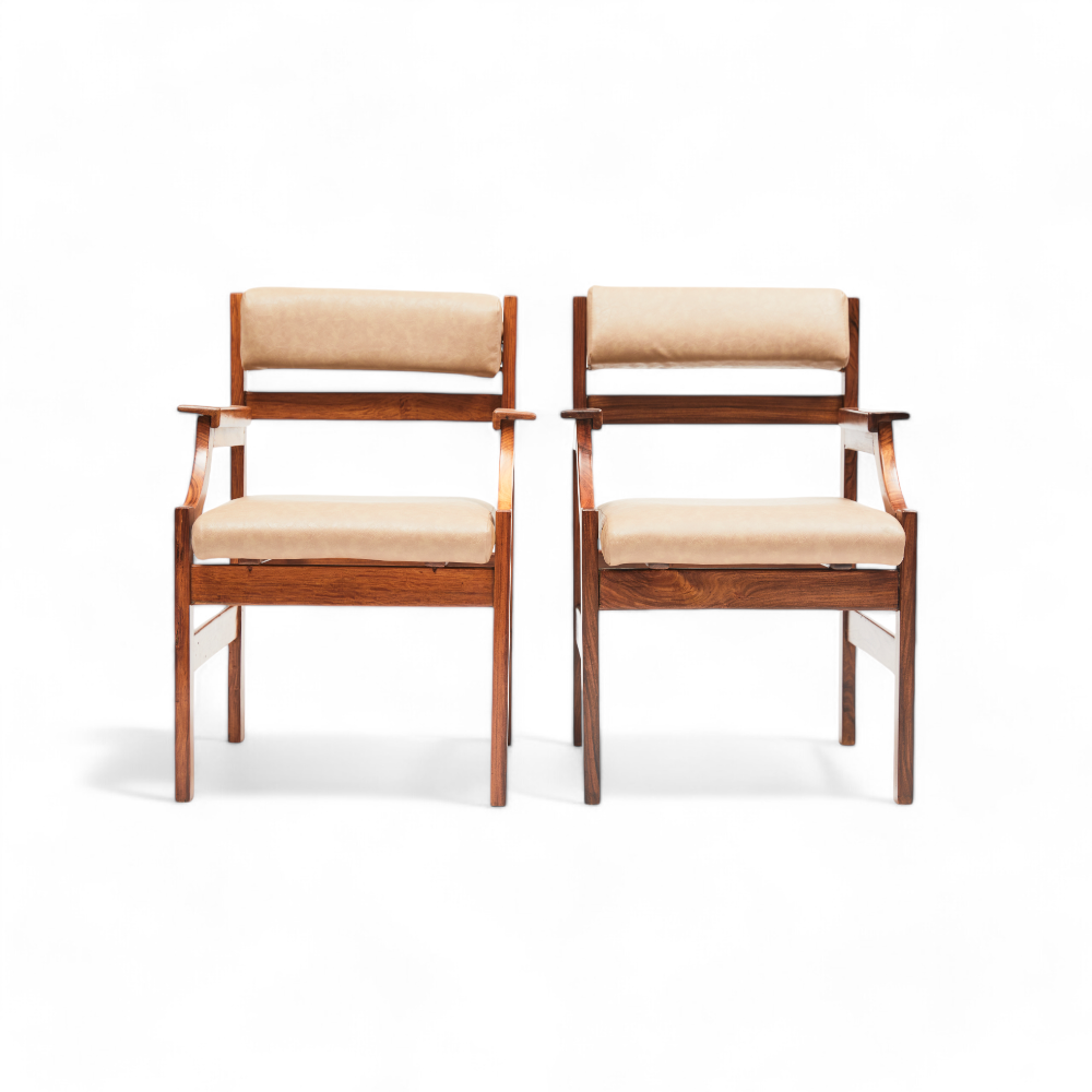 Pair of Armchairs, Unknown, c. 1960s - Lot 103