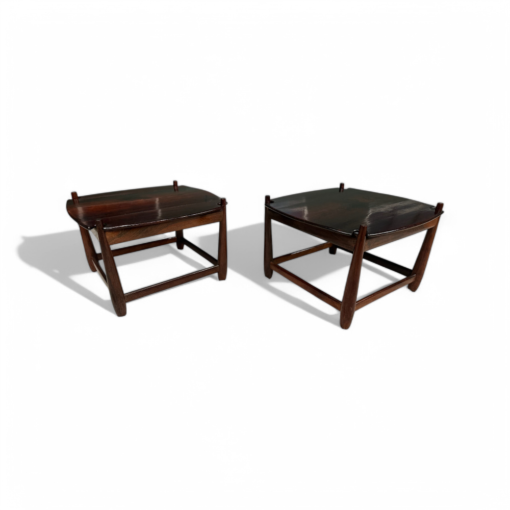 "Arimelo" Side Tables in Rosewood, Sergio Rodrigues, 1958 - Lot 596