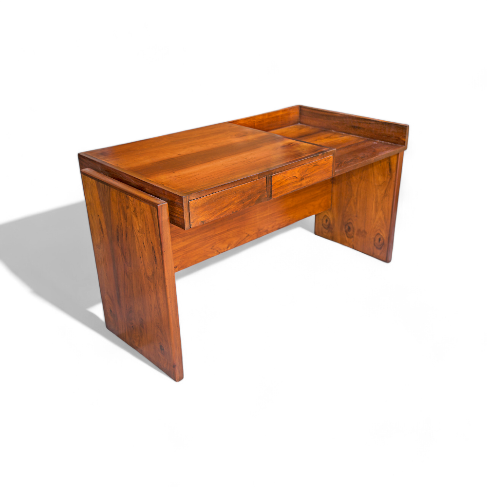 Desk in Hardwood by Joaquim Tenreiro for Bloch, 1966 - Lot 133