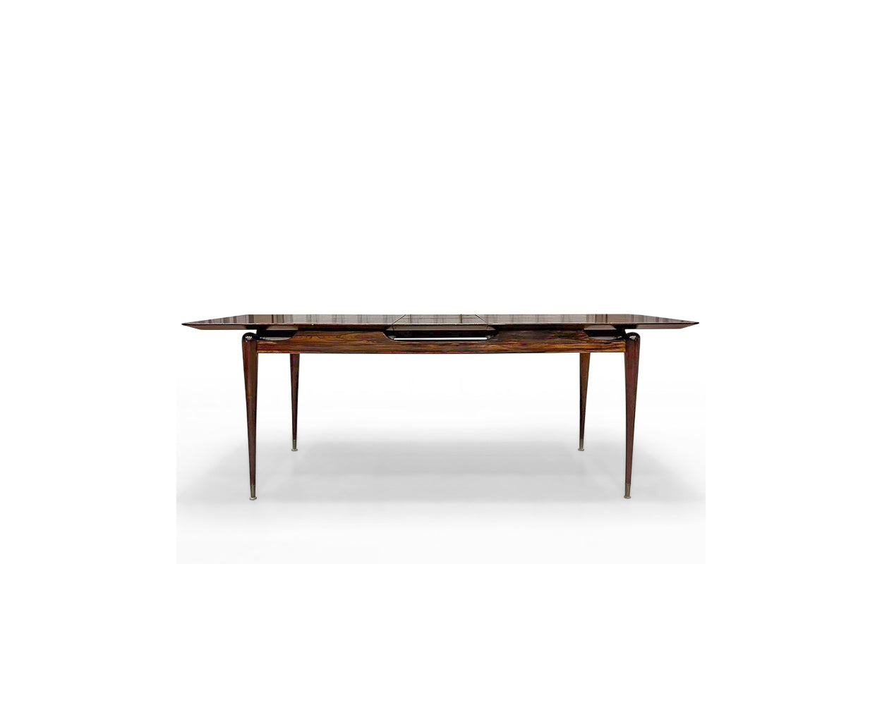 Extendable Dining Table in Hardwood by Giuseppe Scapinelli c. 1950  - Lot 421