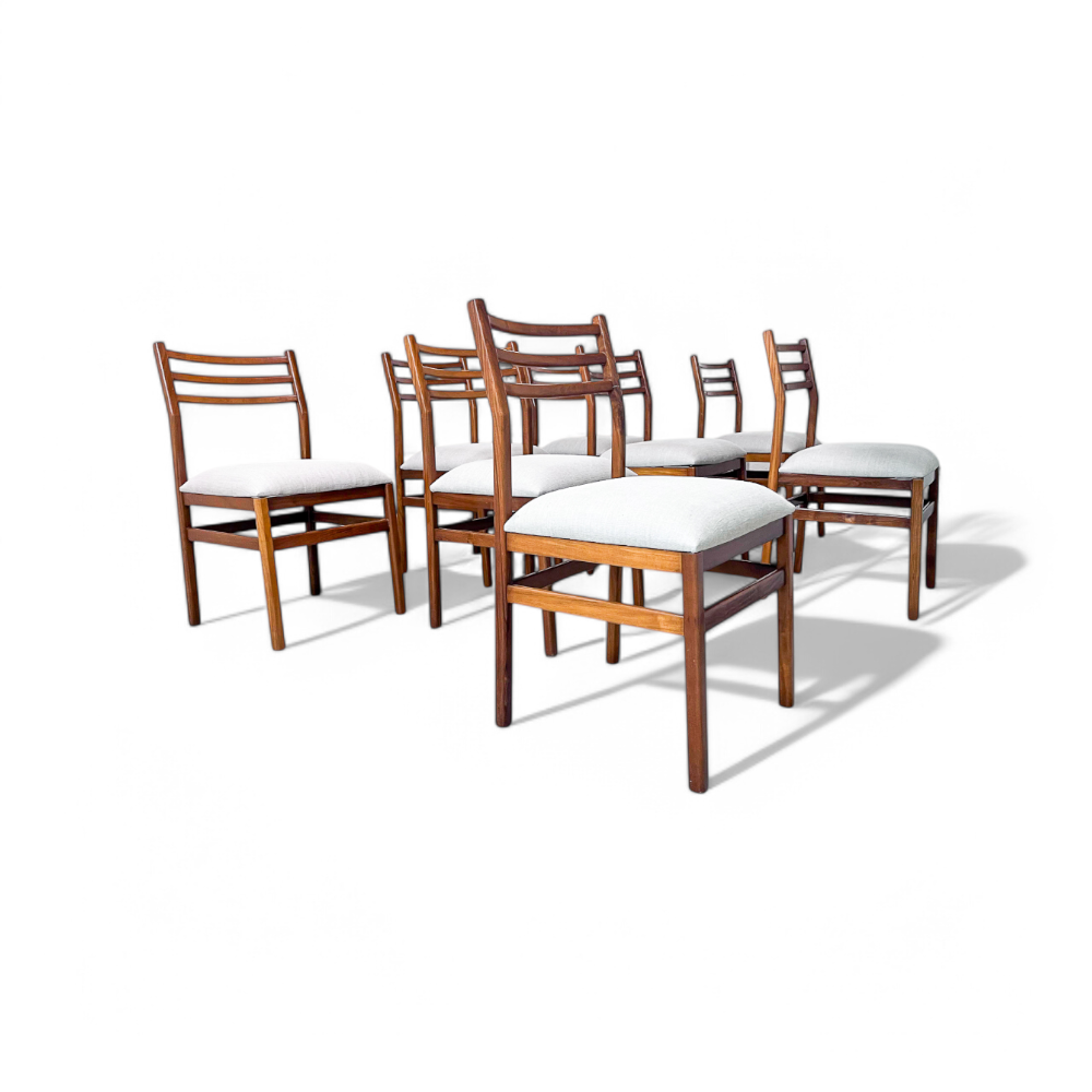 Set of 8 Chairs in Caviuna wood & Linen, Alexandre Rapoport, 1960s - Lot 661