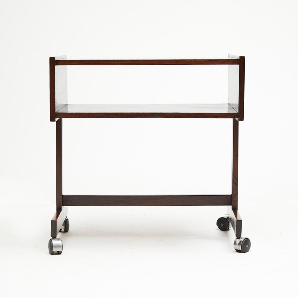 Console on Wheels in Rosewood, Sergio Rodrigues, 1960s - Lot 12