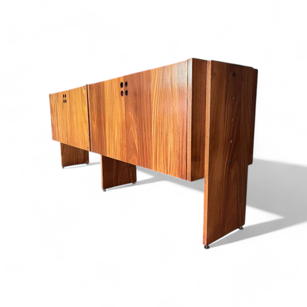 Credenza in Caviuna wood, Geraldo de Barros for Hobjeto, 1970s - Lot 292