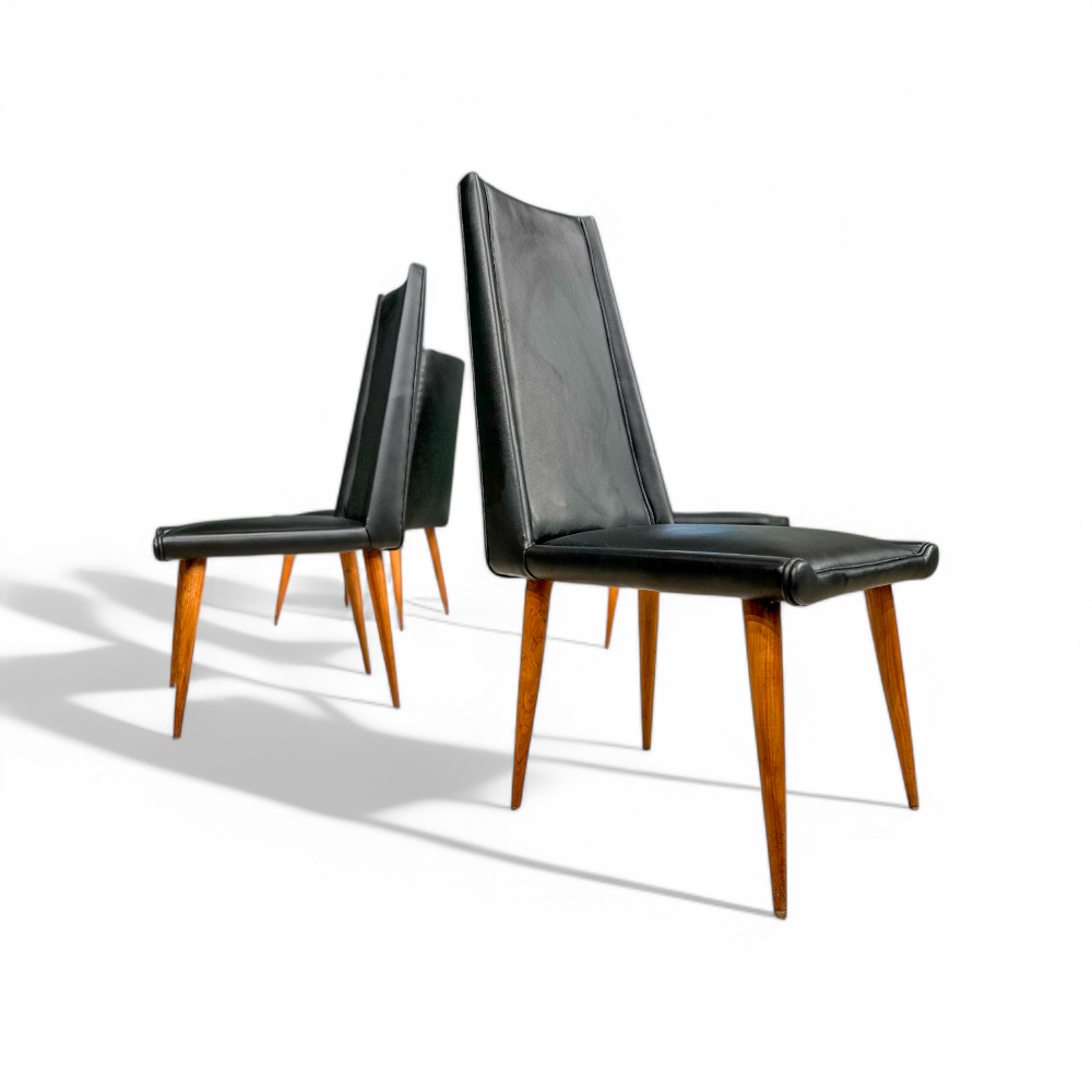 Set of 4 Chairs in Caviuna wood & Black Leather, Giuseppe Scapinelli, 1950s - Lot 204A