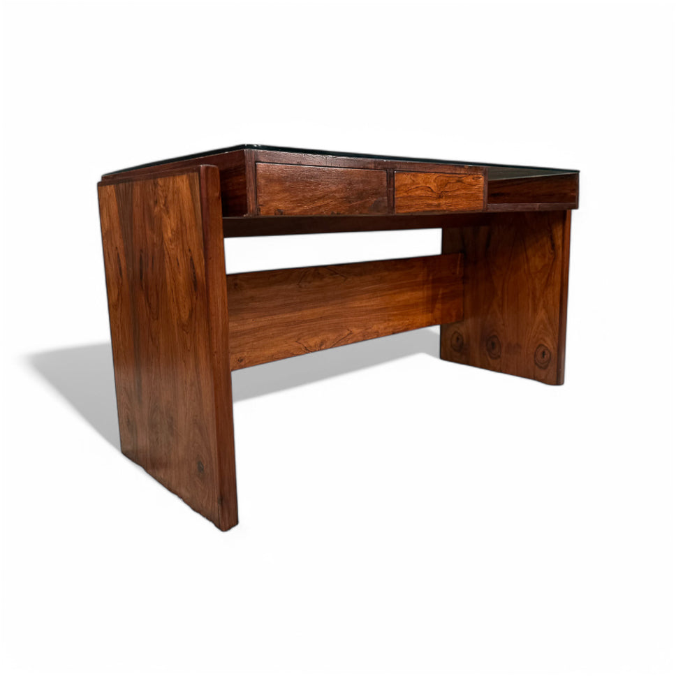 Desk in Rosewood with Two Drawers, Joaquim Tenreiro for Bloch, 1966 - Lot 133