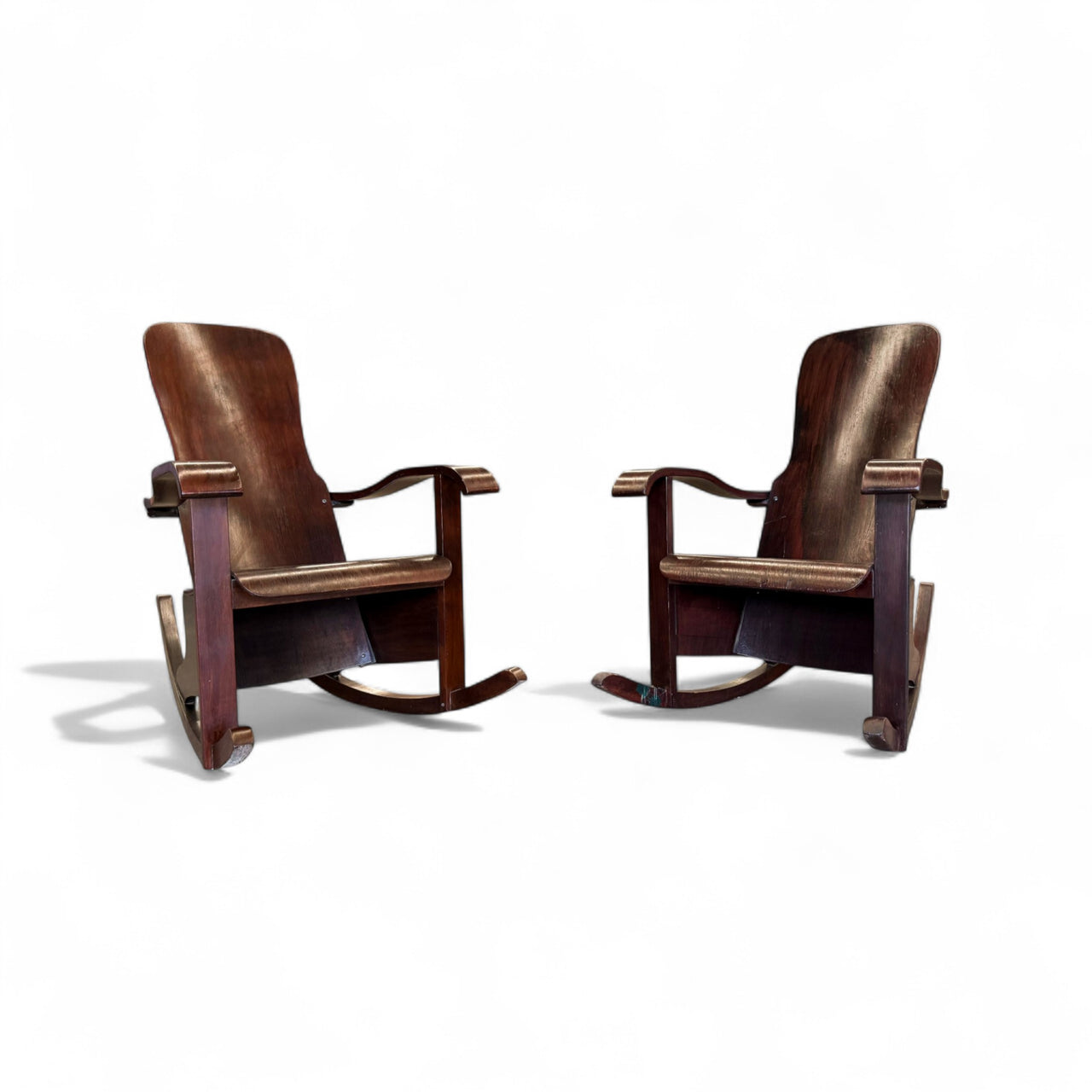 Pair of Rocking Chairs in Bentwood, Moveis Cimo, 1950s - Lot 555-578