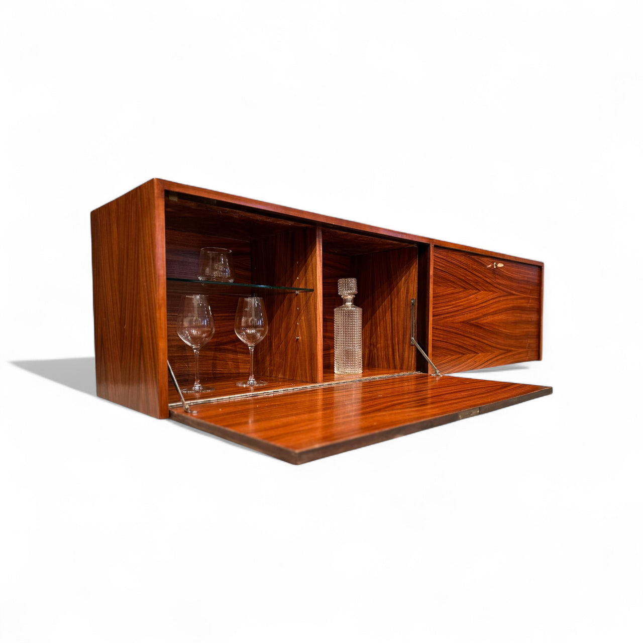 Floating Bar/Sideboard in Rosewood & Brass keys, Carlo Hauner, 1950s - Lot 169A