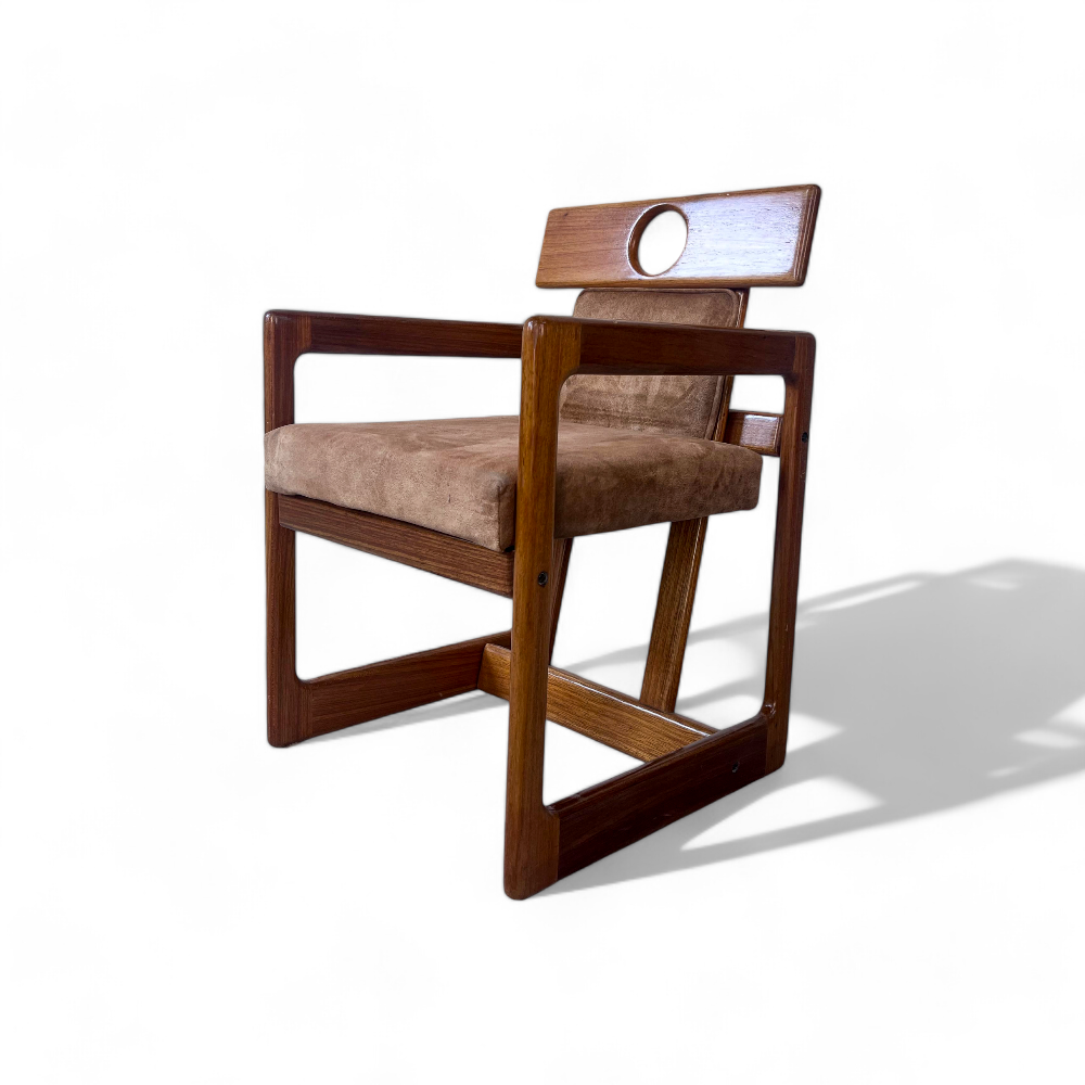 “Cuiaba” Dining Chair with armrests in Hardwood & Fabric by Sergio Rodrigues, 1970’s - Lot 672