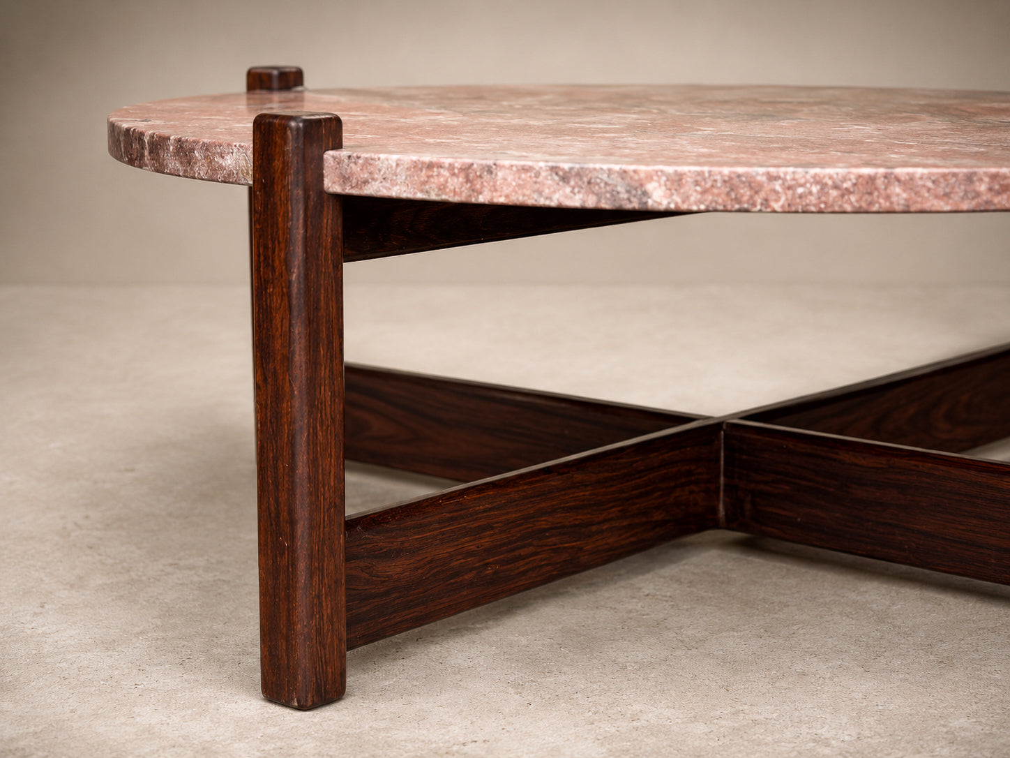 Brazilian Modern Coffee Table in Rosewood & Pink Granite, Fátima