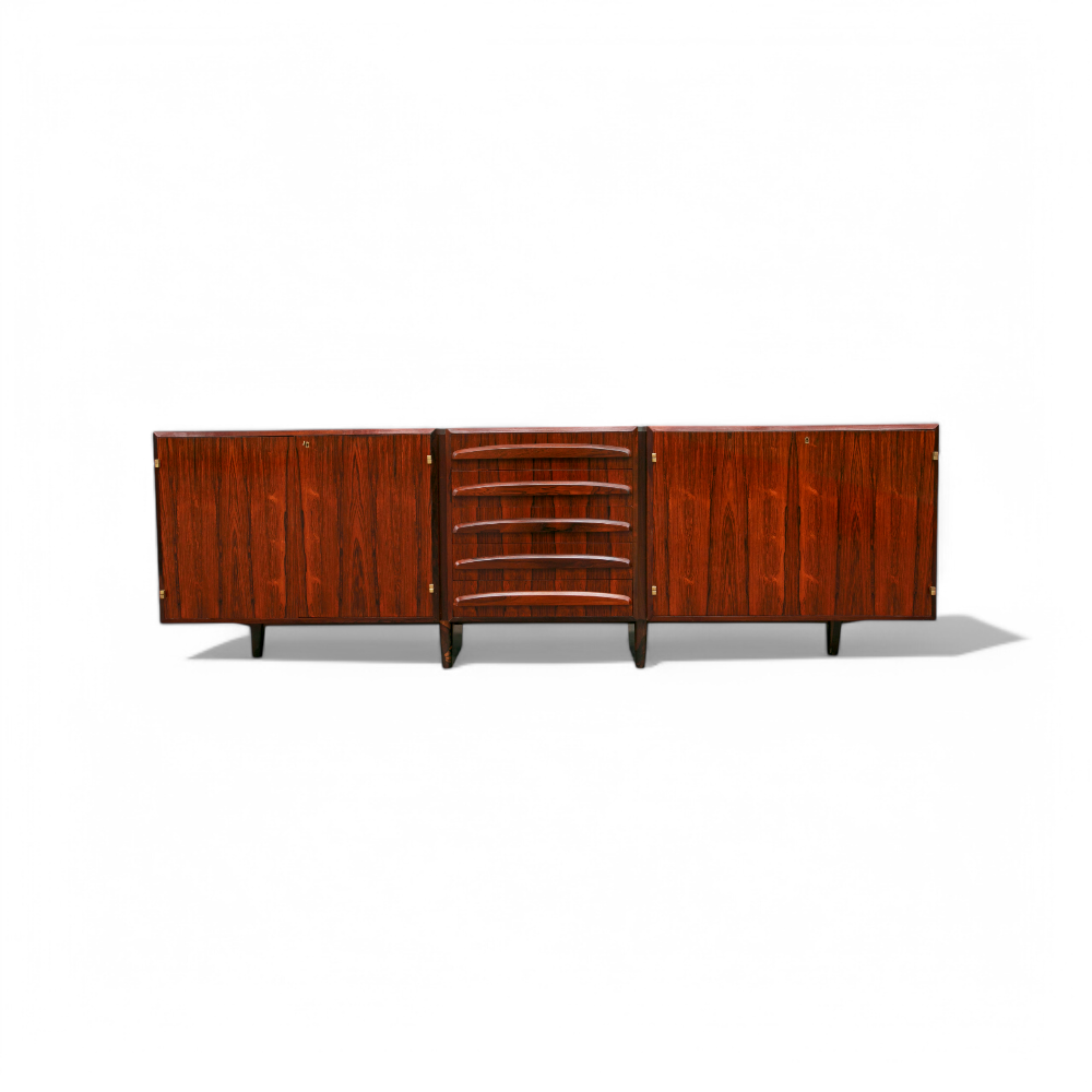 Credenza in Rosewood, Jean Gillon, 1960s - Lot 314