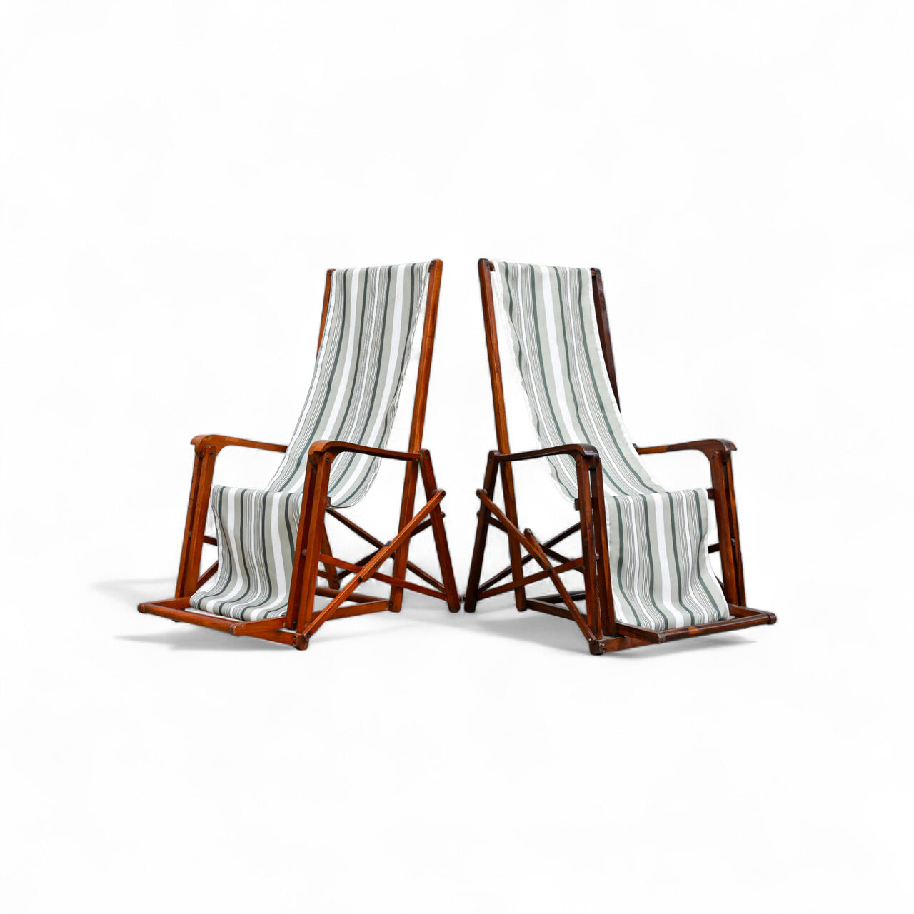 Pair of Chaise Lounges in Hardwood & Fabric, Lucio Costa, 1950s  - Lot 320-438A