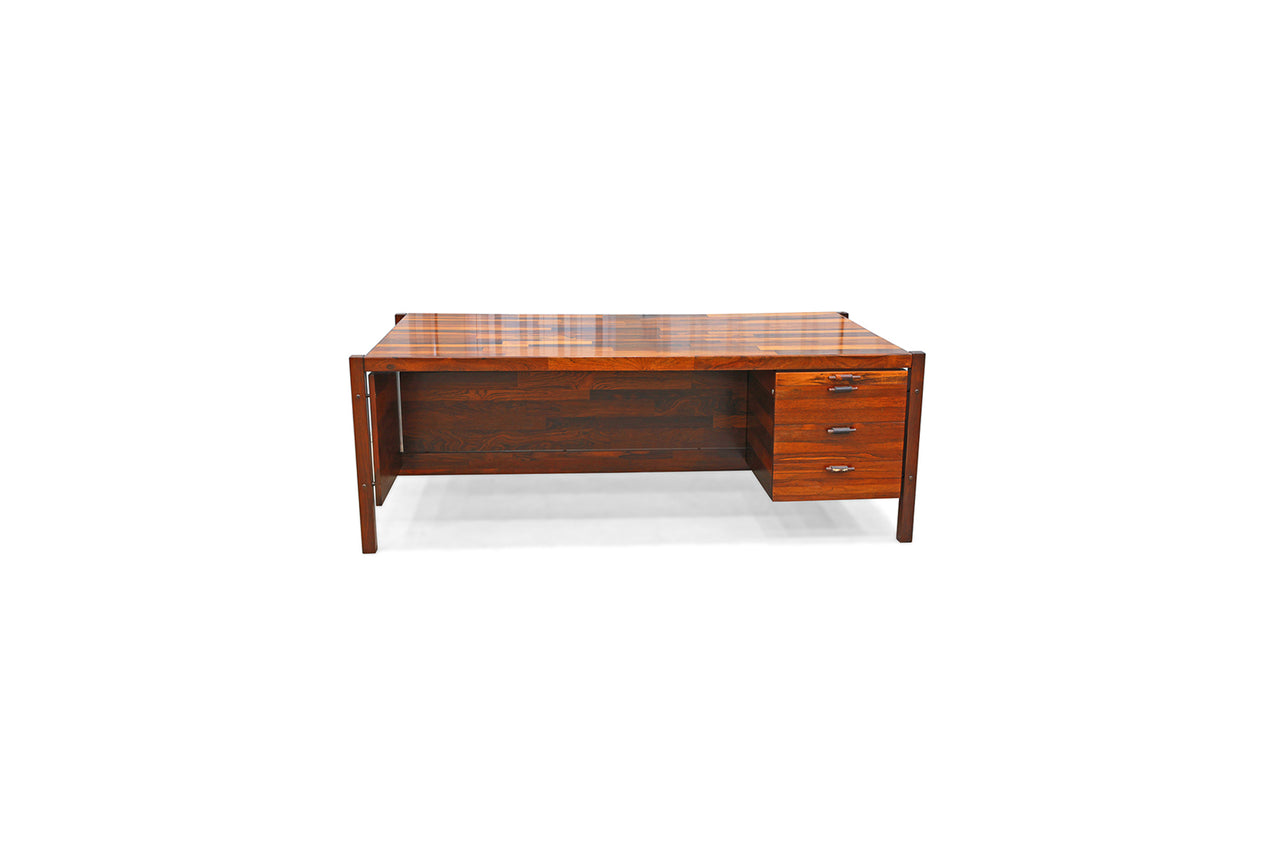 “Diplomata” Desk in Hardwood by Jorge Zalszupin, c. 1965 - Lot 554