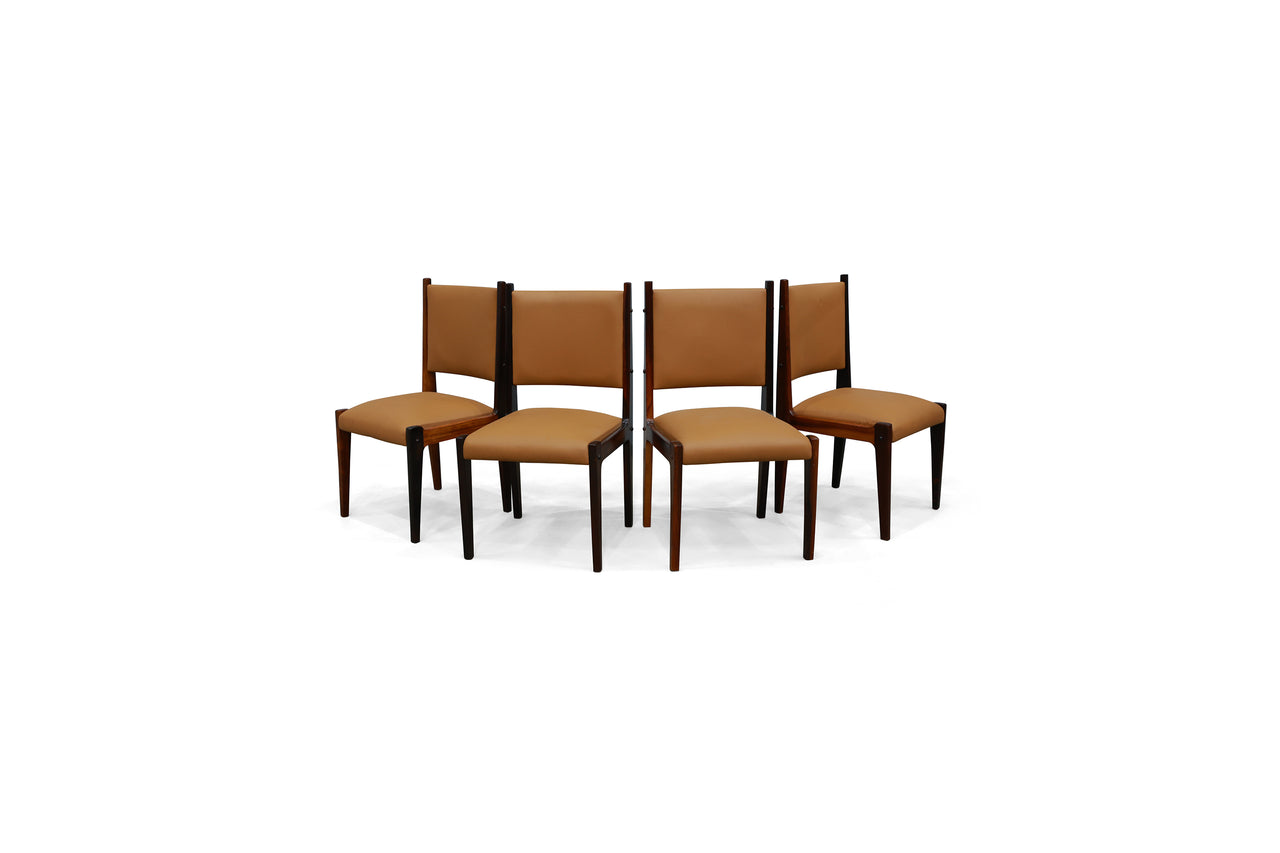 Set of 4 Dining Chairs in Rosewood and Leather by Sergio Rodrigues for Bloch, c. 1960 -  Lot 291