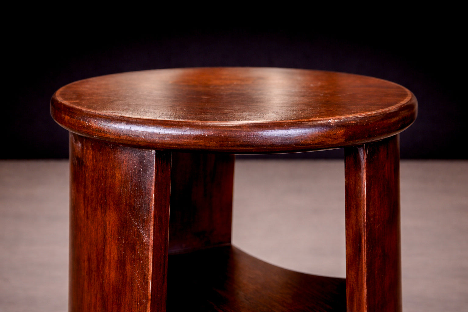 AD CORE round stool CIRCOLOⅡ Brazilian Mid-Century Three Legged Round Stool in Hardwood, Cimo