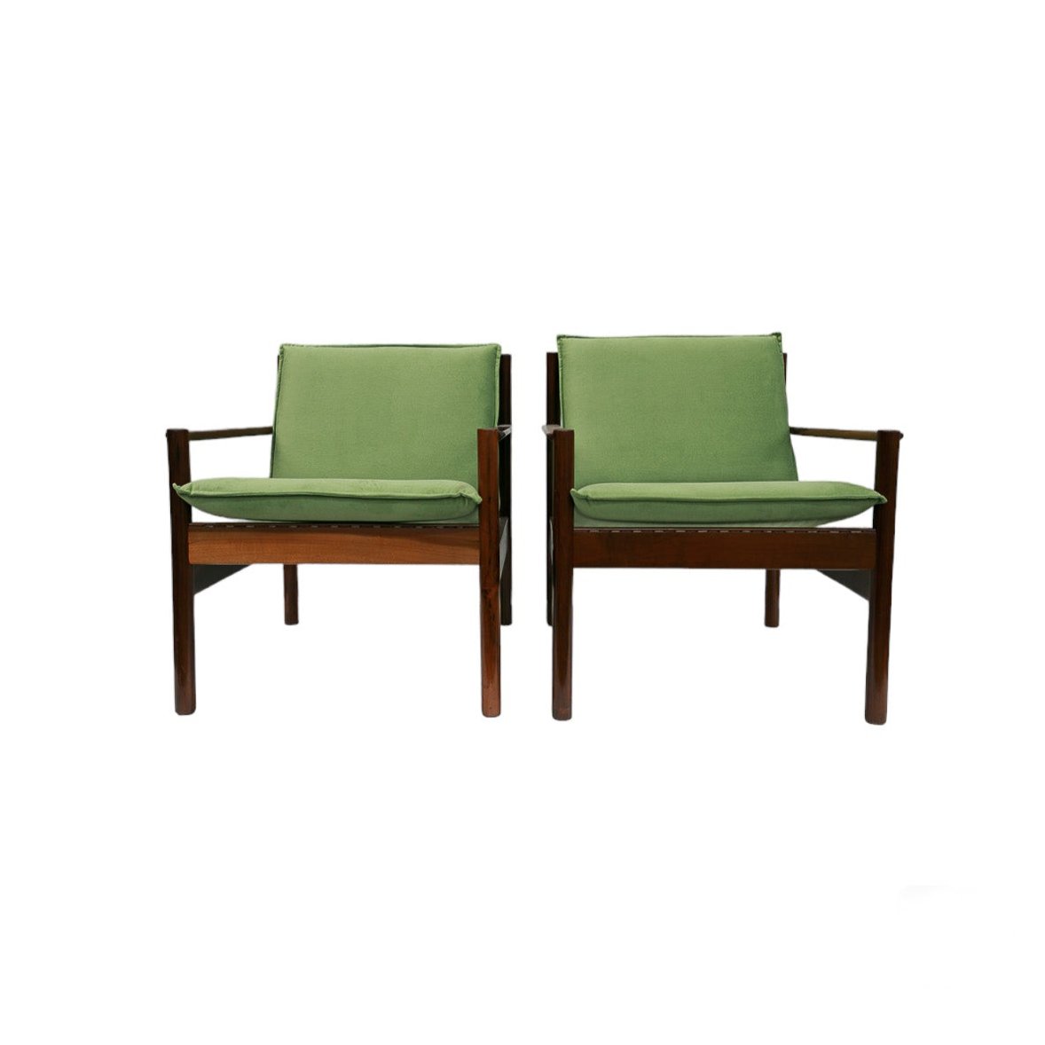 Pair of “Ouro Preto” Armchairs, Michel Arnoult, 1960s - Lot 206