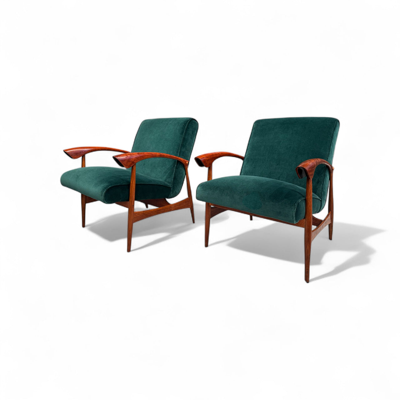 Armchairs in Hardwood & Green Velvet, Liceu De Artes, 1960s - Lot 513A