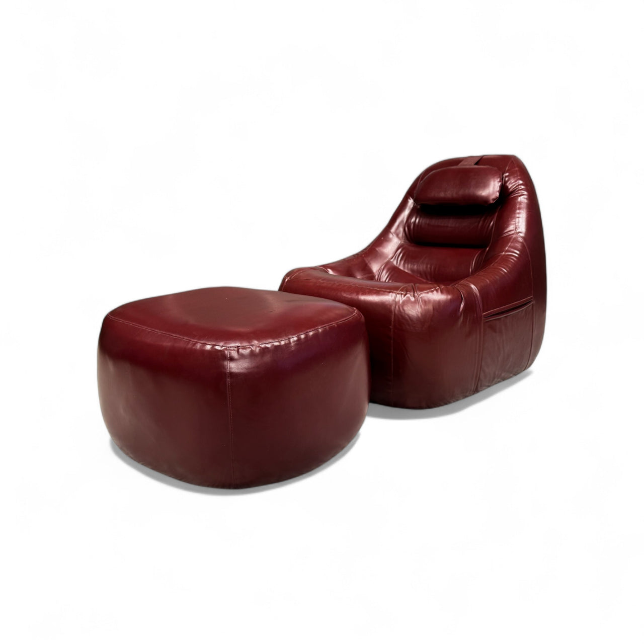 Armchair MP-113 with Ottoman in Original Faux Leather, Percival Lafer, 1970s - Lot 571A