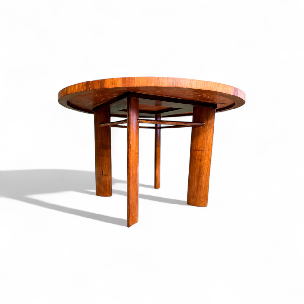 Round Dining Table with Curved in Caviuna Legs, Joaquim Tenreiro 1950s - Lot 761A