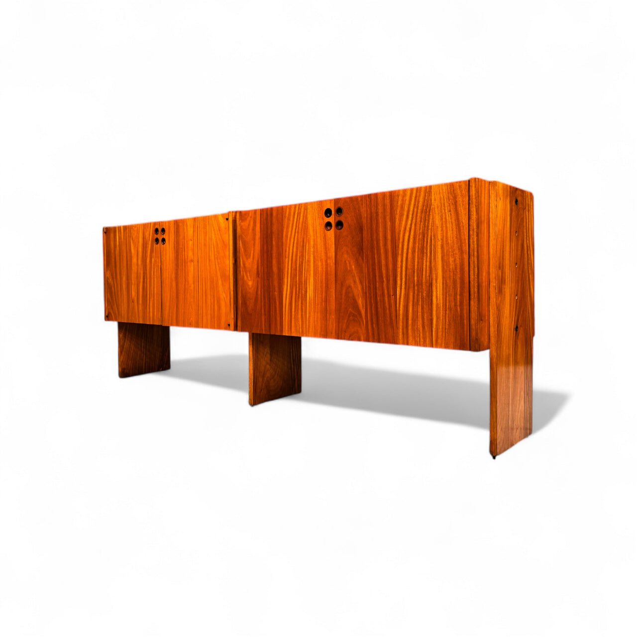 Credenza in Caviuna wood, Geraldo de Barros for Hobjeto, 1970s - Lot 292