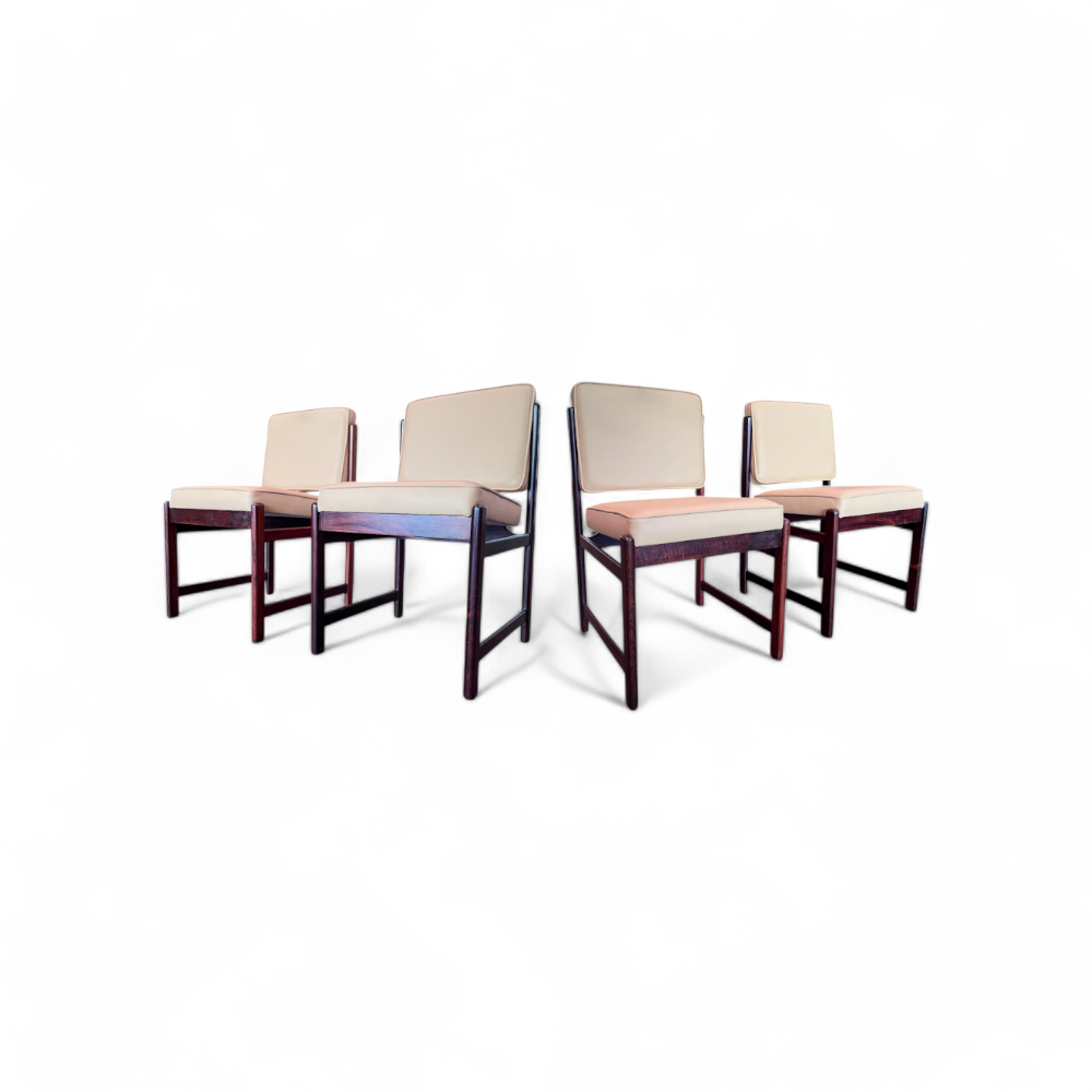 Set of 4 of “Marco” Chairs in Hardwood & Leather by Sergio Rodrigues, 1960s - Lot 128-586