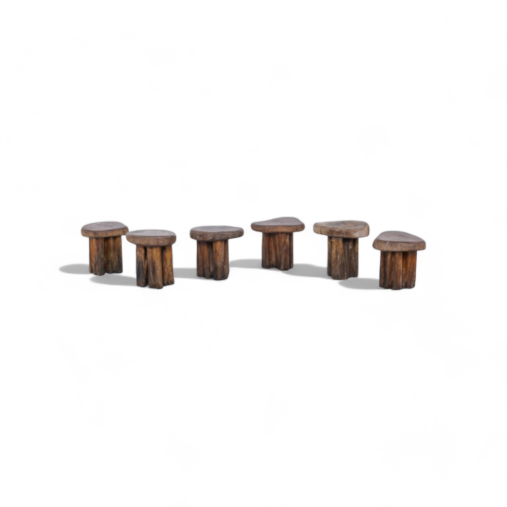 Set of 6 Rustic Stools in Wood, Unknown, 1960s - Lot 765