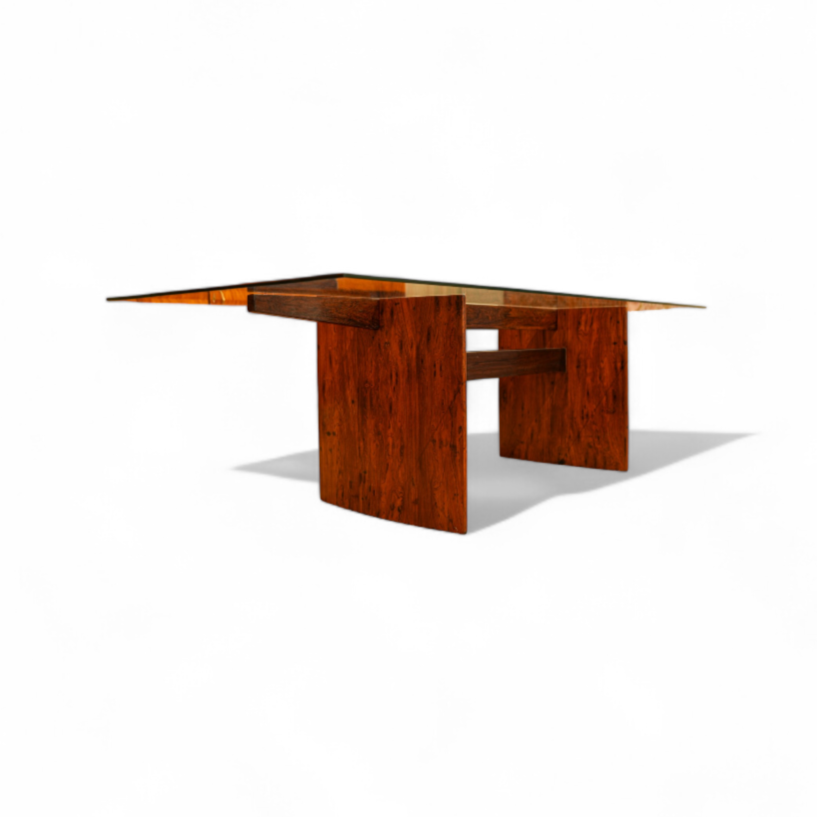 Dining Table in Rosewood veneer & Glass, Joaquim Tenreiro, 1950s Lot 251